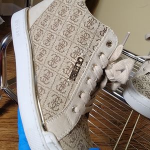 GUESS High Top Shoe, Flexible Pricing. Size 8 1/2